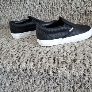 Vans toddler girl slip on v sneaker